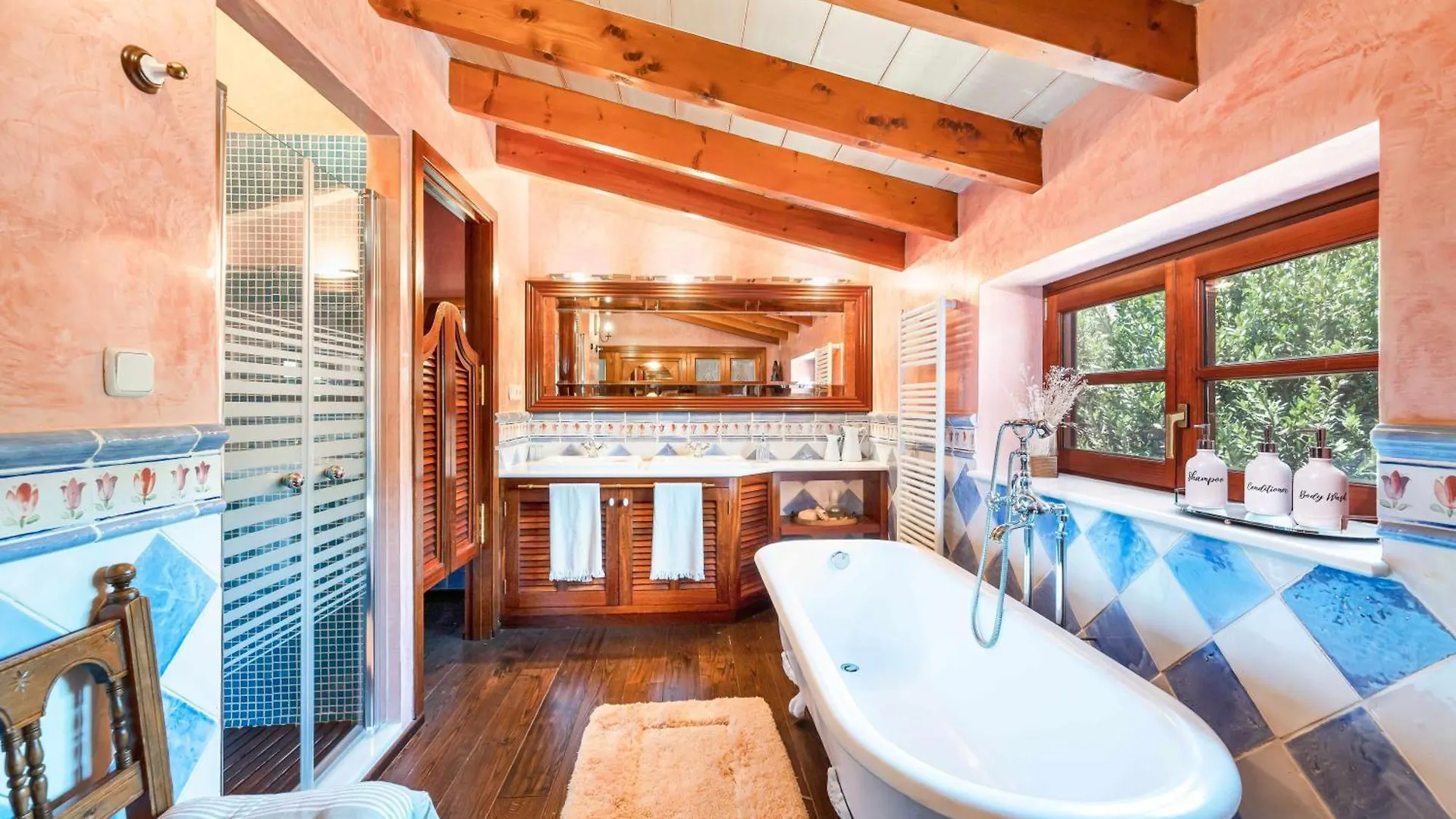 Vila Escapada De Lujo Last Minutevilla Privada Con Spa Inca  Španělsko